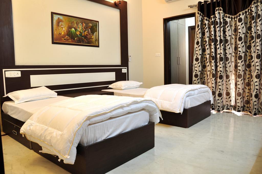 Mohini Home Stay Agra  Eksteriør billede