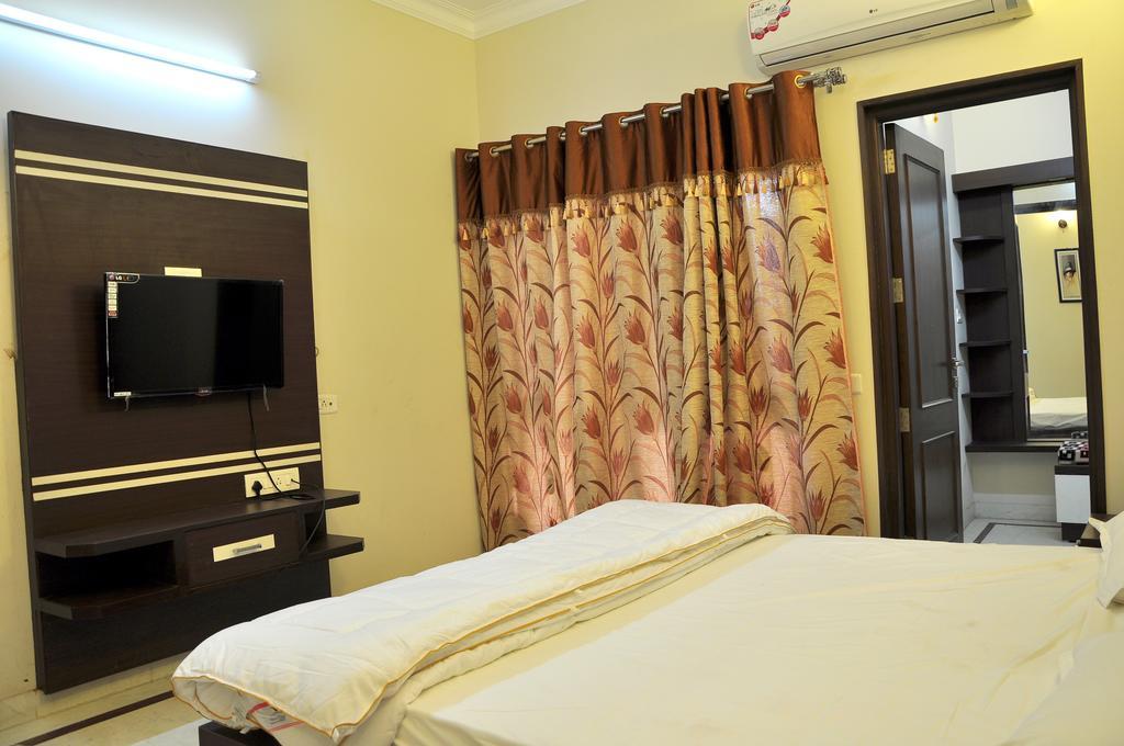 Mohini Home Stay Agra  Værelse billede
