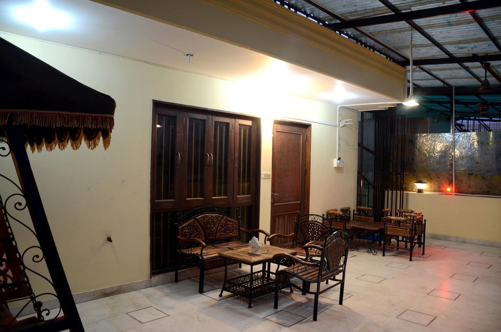 Mohini Home Stay Agra  Eksteriør billede